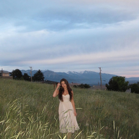 Meshki Cream Midi Dress - Picture 4 of 4